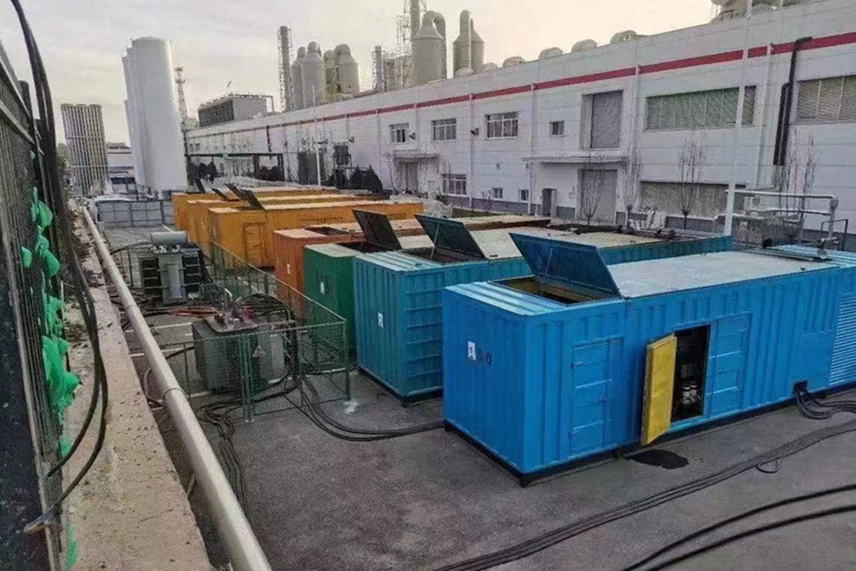 兴化发电机租赁施工现场